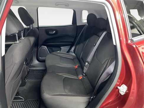 Used 2020 Jeep Compass Sport image 13