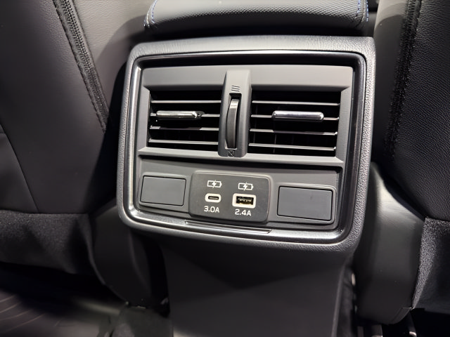 Used 2025 Subaru Forester Limited w/ Popular Package #2 AWD/4WD image 35
