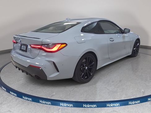 Used 2023 BMW 430i Coupe w/ M Sport Package RWD image 7