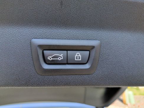 Used 2018 BMW X3 xDrive30i w/ Convenience Package image 36