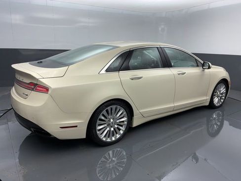 Used 2015 Lincoln MKZ AWD w/ Equipment Group 101A Select image 4