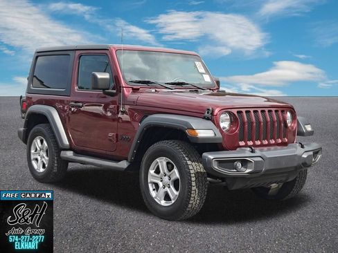 Used 2021 Jeep Wrangler Sport AWD/4WD image 3