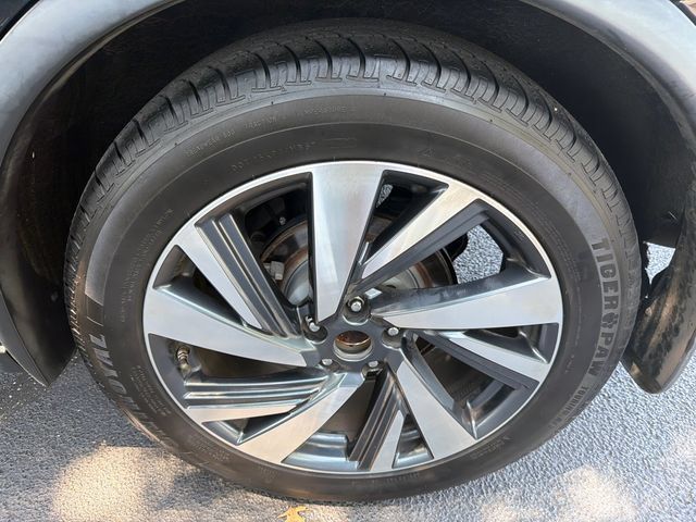 Used 2018 Nissan Murano Platinum FWD image 20
