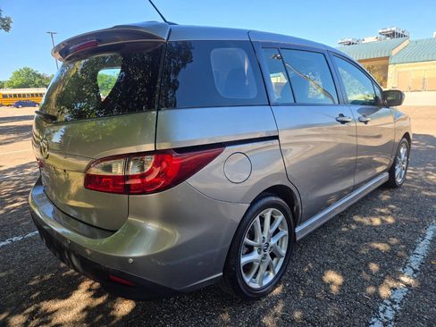 Used 2014 MAZDA MAZDA5 Grand Touring FWD image 10