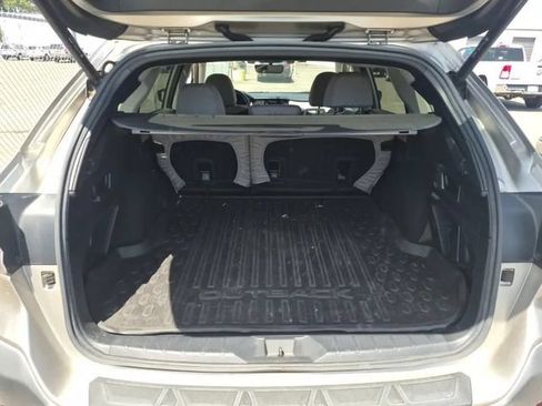 Used 2020 Subaru Outback Premium AWD/4WD image 13
