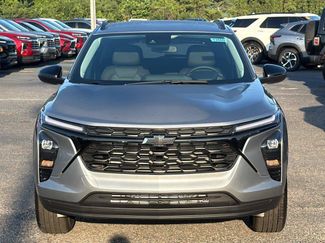 New 2026 Chevrolet Trax LT w/ Driver Confidence Package FWD video 2
