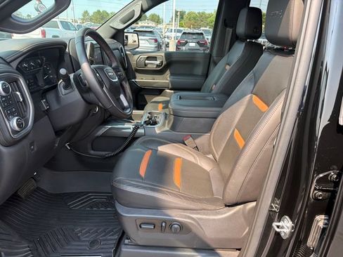 Used 2020 GMC Sierra 1500 AT4 w/ AT4 Premium Package AWD/4WD image 11