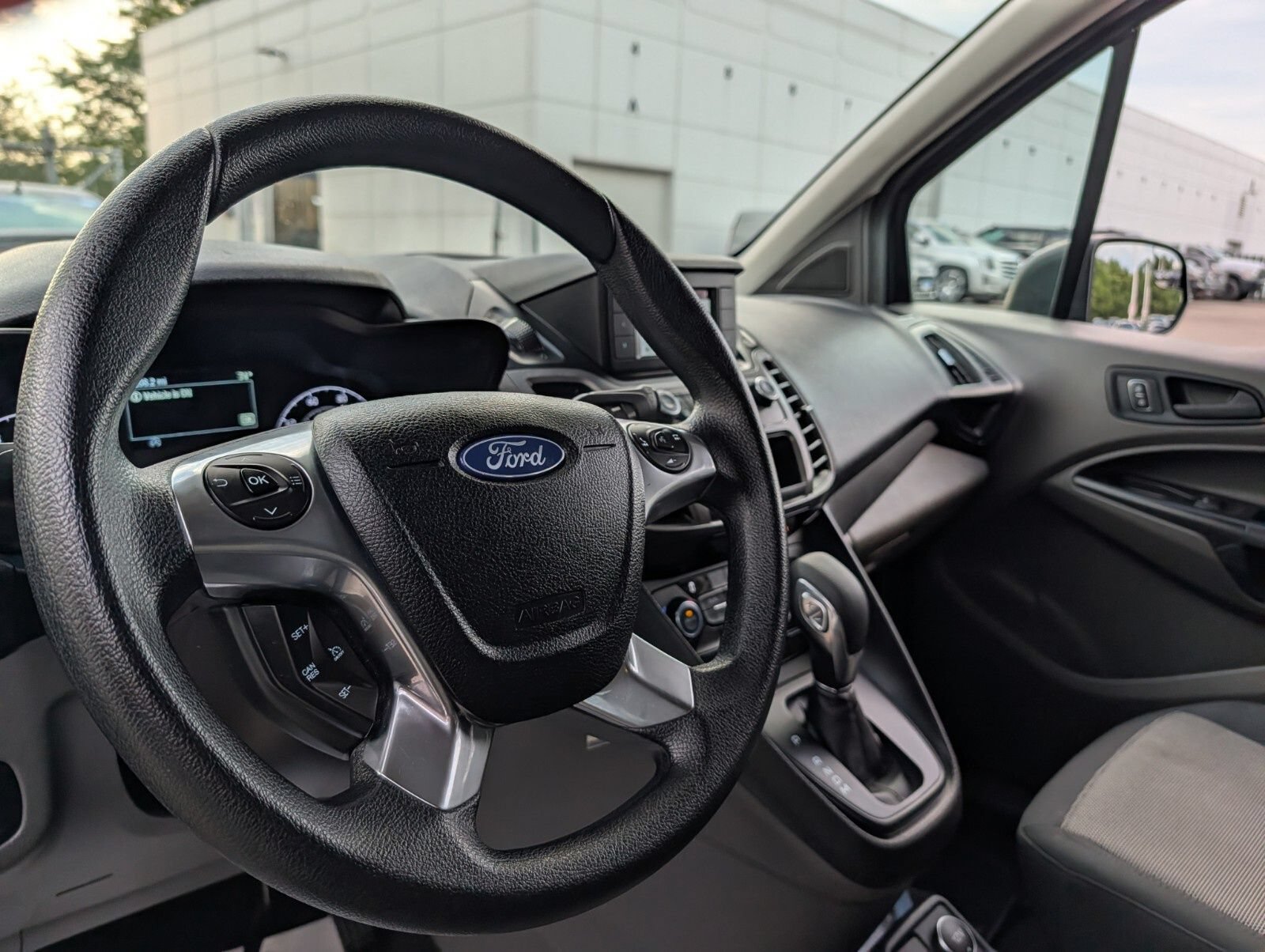 Used 2020 Ford Transit Connect XL FWD image 24
