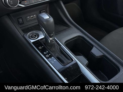 Used 2024 Nissan Sentra SV FWD image 19