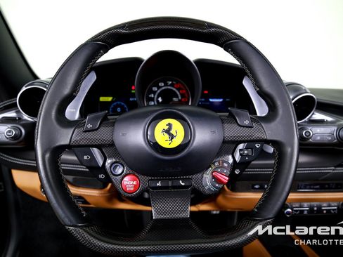 Used 2022 Ferrari F8 Tributo RWD image 14