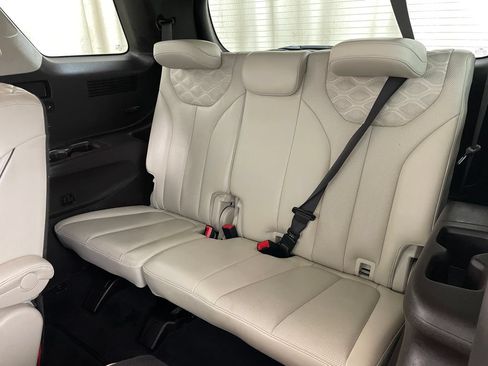 Used 2020 Hyundai Palisade Limited AWD/4WD image 16