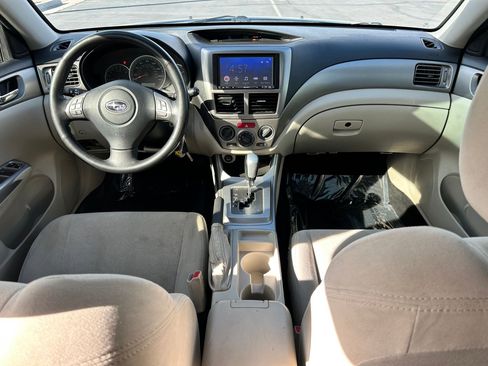 Used 2010 Subaru Impreza 2.5i Premium AWD/4WD image 23