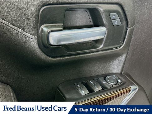 Used 2021 GMC Sierra 1500 Elevation image 18