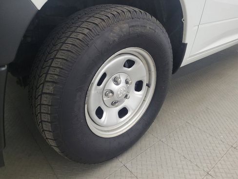 Used 2020 RAM 1500 Tradesman RWD image 31