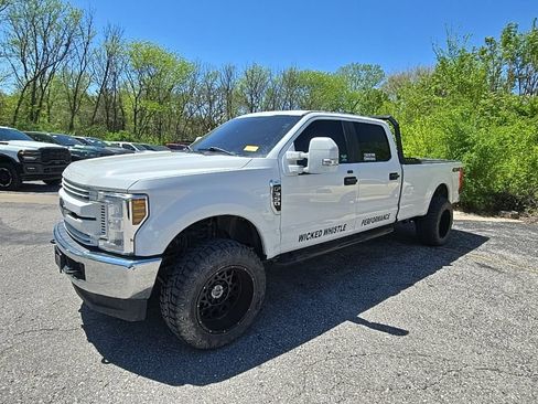 Used 2019 Ford F350 XL w/ Power Equipment Group AWD/4WD image 2