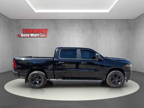 Used 2025 RAM 1500 Classic Warlock AWD/4WD image 9