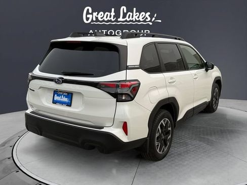 Used 2025 Subaru Forester Premium AWD/4WD image 5