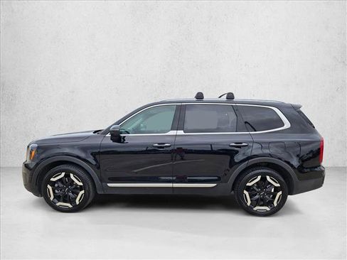 Used 2025 Kia Telluride S AWD/4WD image 8