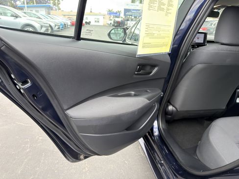 Used 2023 Toyota Corolla LE FWD image 17