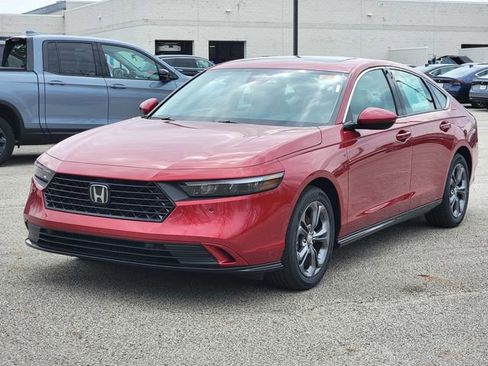 New 2026 Honda Accord EX-L image 2