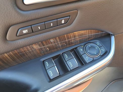 Used 2019 Cadillac XT4 Premium Luxury image 15