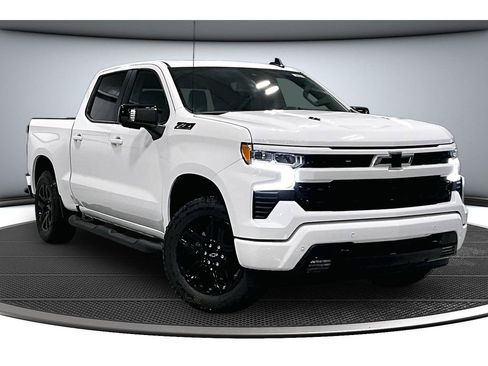 New 2026 Chevrolet Silverado 1500 RST w/ Z71 Off-Road Package image 2