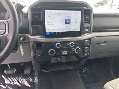 Used 2025 Ford F150 XLT w/ Equipment Group 301A Standard image 19