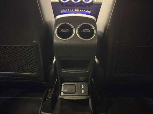 Certified 2025 Mercedes-Benz GLB 250 4MATIC w/ Winter Package image 22