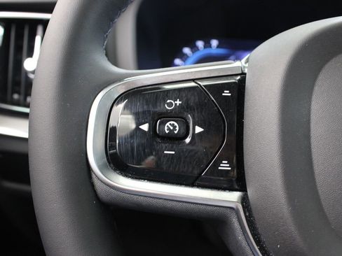Certified 2024 Volvo S60 B5 Plus FWD image 28