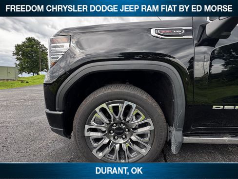 Used 2023 GMC Sierra 1500 Denali w/ Denali Reserve Package AWD/4WD image 24