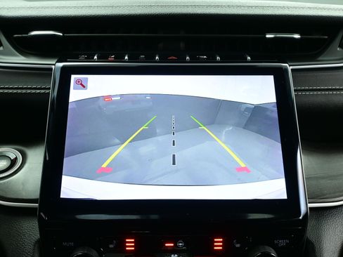 Used 2022 Jeep Grand Cherokee L Limited image 20