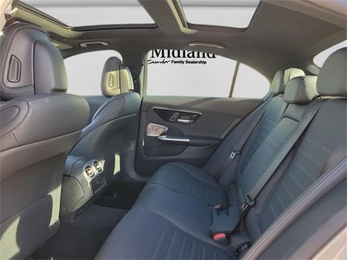Used 2024 Mercedes-Benz C 300 4MATIC Sedan image 13