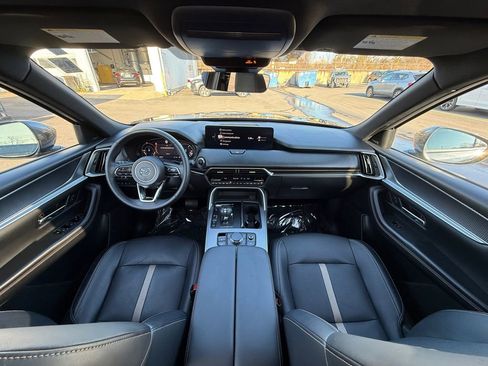 Used 2024 MAZDA CX-90 Plug-In Hybrid w/ Premium Plus image 23