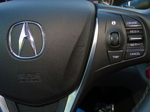 Used 2015 Acura TLX FWD image 26