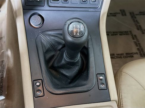 Used 1996 BMW Z3 1.9 image 7