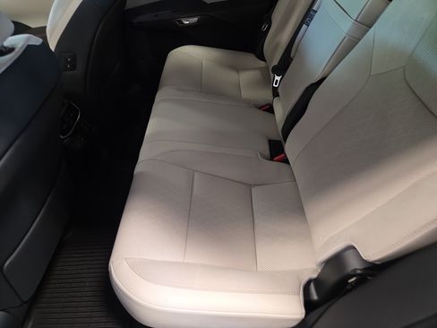 New 2026 Lexus RX 450h AWD image 9