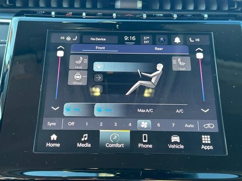 Used 2022 Jeep Grand Cherokee L Laredo w/ Luxury Tech Group I image 33