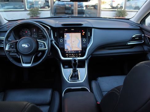 Used 2022 Subaru Outback Limited image 25
