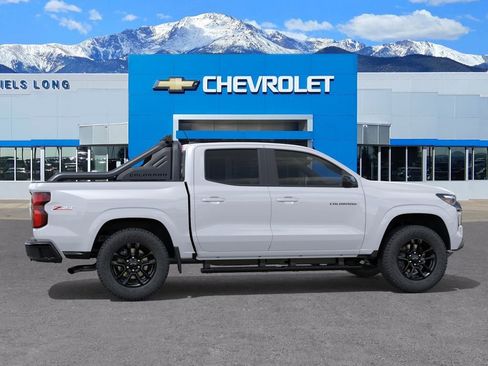 New 2026 Chevrolet Colorado Z71 w/ Midnight Edition AWD/4WD image 5