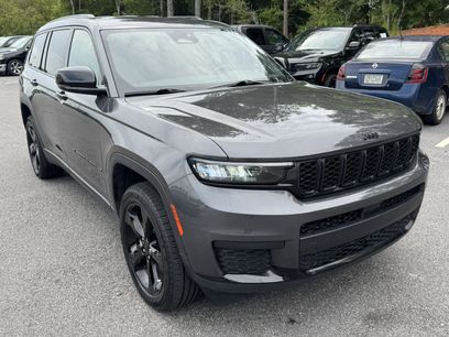 Used 2022 Jeep Grand Cherokee L Laredo