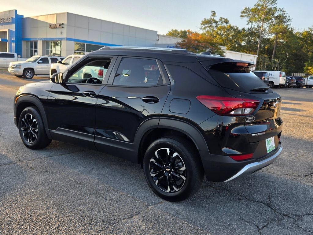 Certified 2023 Chevrolet TrailBlazer LT FWD image 7