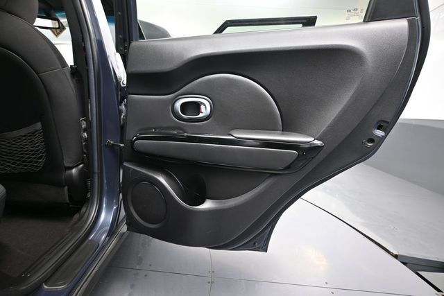 Used 2014 Kia Soul ! w/ Sun & Sound Package FWD image 32