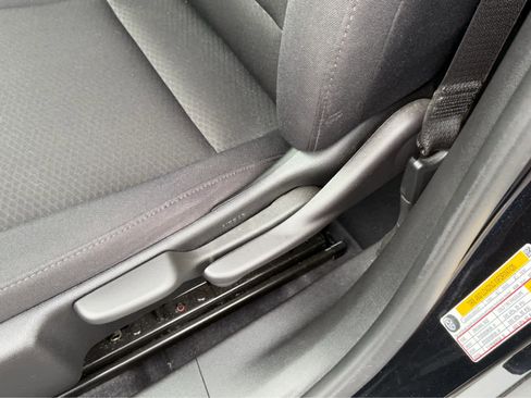 Used 2022 Chevrolet Malibu LS FWD image 24