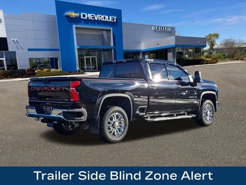 Used 2024 Chevrolet Silverado 3500 LTZ AWD/4WD image 27