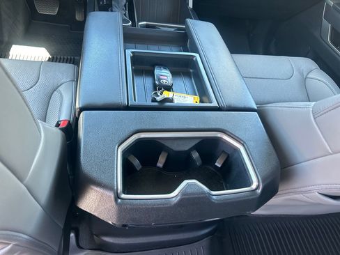 Used 2022 Toyota Tundra SR5 w/ Advanced Technology Package AWD/4WD image 27