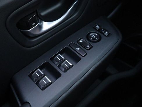 New 2025 Honda Pilot TrailSport image 21