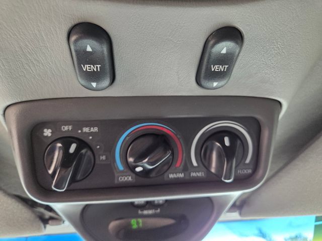 Used 2001 Ford Excursion XLT RWD image 36