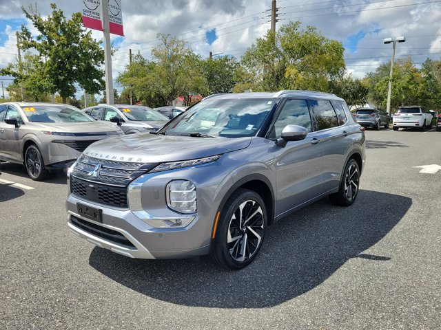 Used 2022 Mitsubishi Outlander SEL AWD/4WD image 4