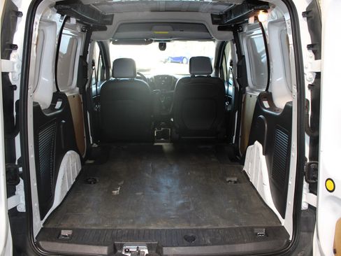 Used 2017 Ford Transit Connect XL FWD image 4