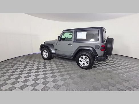 Used 2022 Jeep Wrangler Sport AWD/4WD image 47